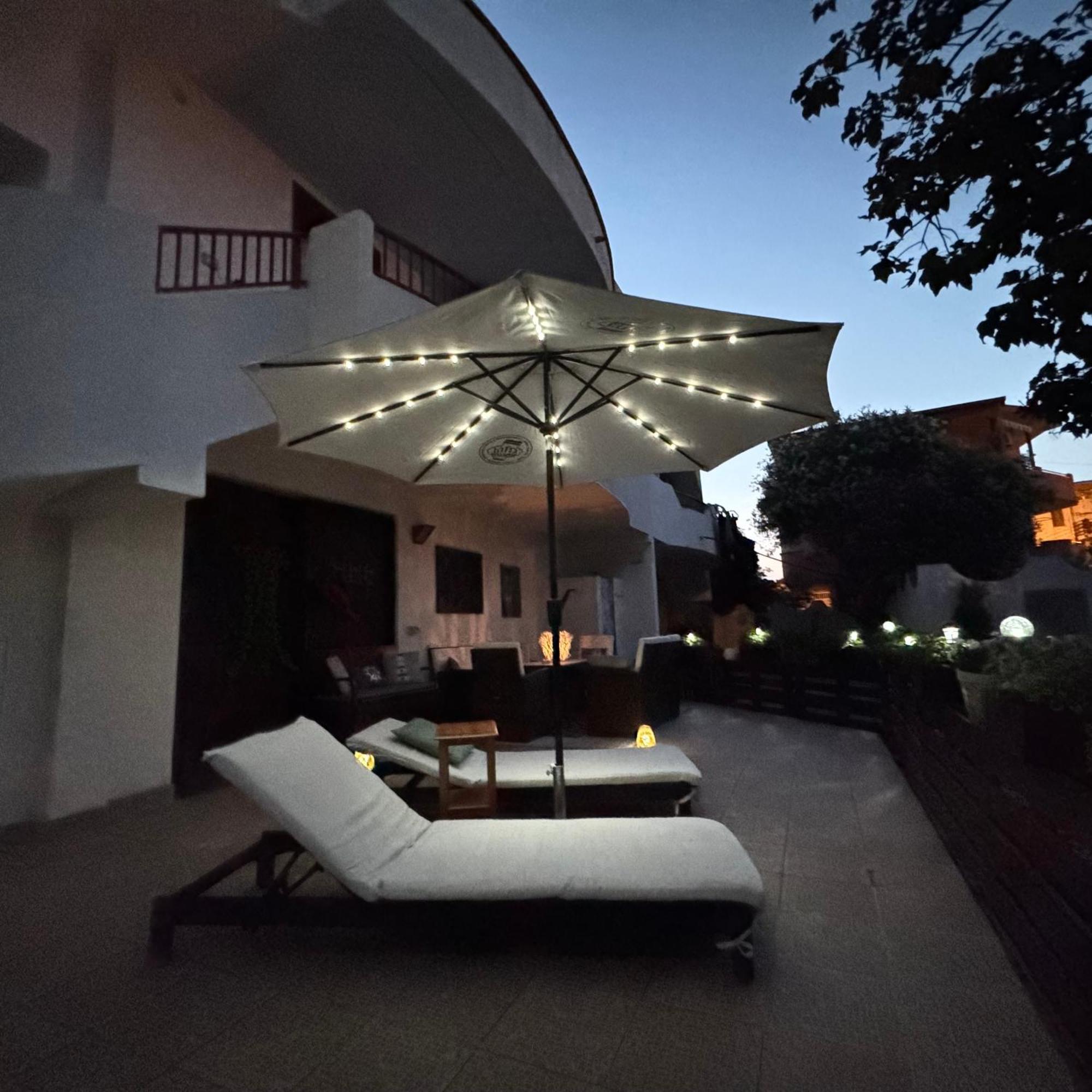 Appartement La Casa Di Wioletta à Barcellona-Pozzo di Gotto Extérieur photo